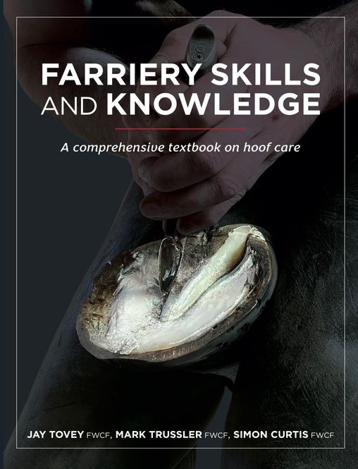 Hovedbilde Farriery skills and knowledge bok